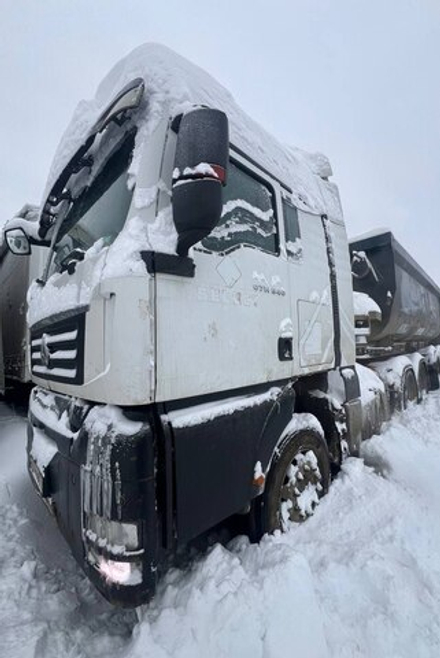 SITRAK C7H 6x4 Седельный тягач ZZ4256V364HE (Дизельный, 10,5 л, 441 л.с., MT)