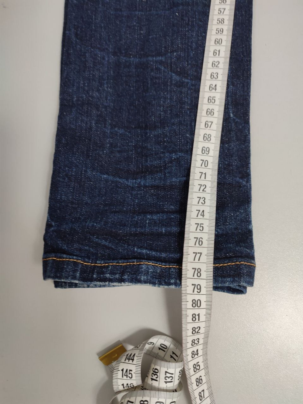 Джинсы O'stin повседневные 42 размер