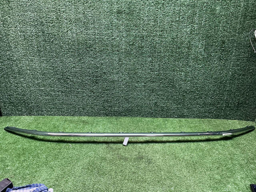 Молдинг решетки радиатора VW Tiguan 2 (2020-н.в.)