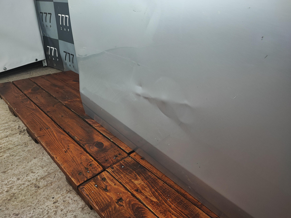 Дверь передняя правая Toyota Verso 09-18 Б/У Оригинал 670010F020