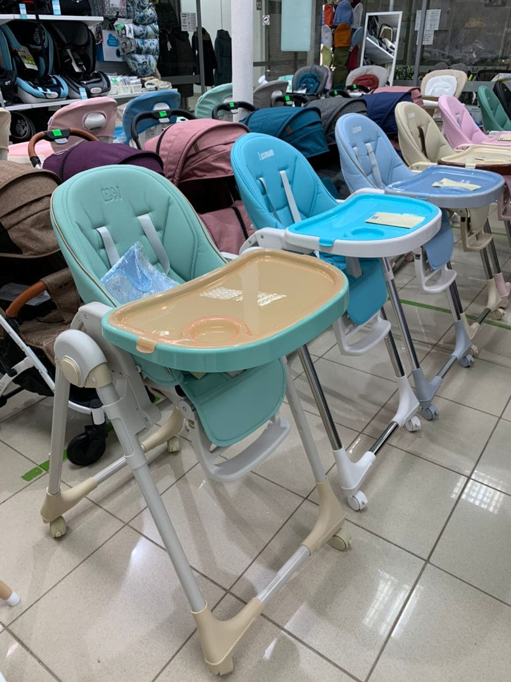 Стульчик для кормления Luxmom h580