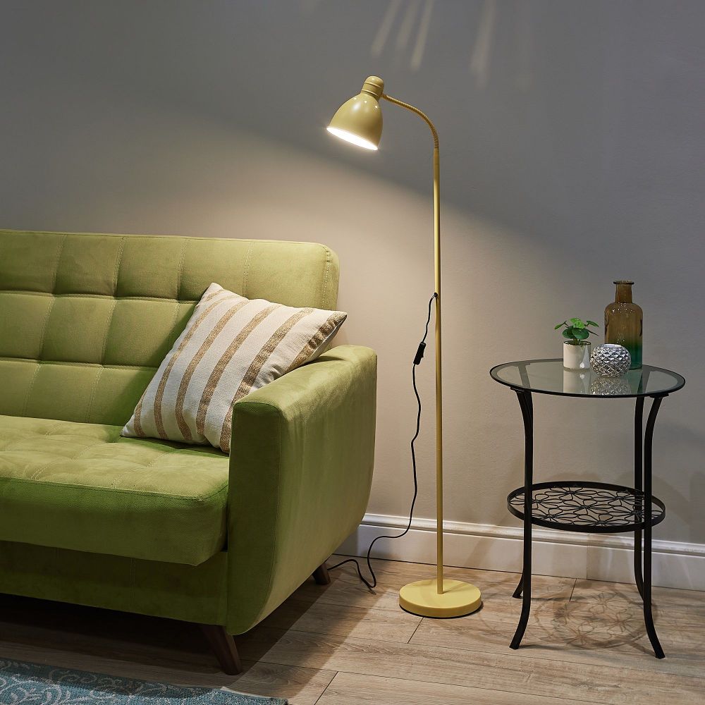 UML-T701 E27 YELLOW Торшер напольный под лампу Е27. 60W. с регулировкой наклона. Механический выключатель. Желтый. ТМ Uniel