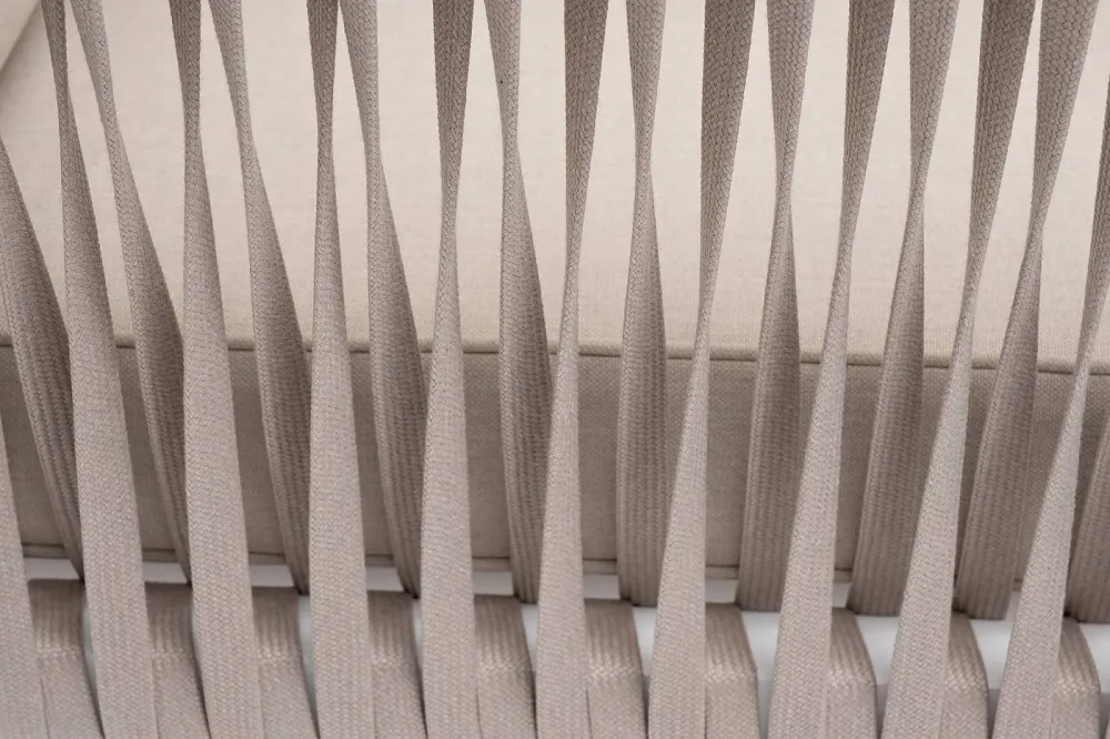 "Касабланка" кресло плетеное из роупа, каркас алюминий белый муар, роуп бежевый 20мм, ткань бежевая 15052