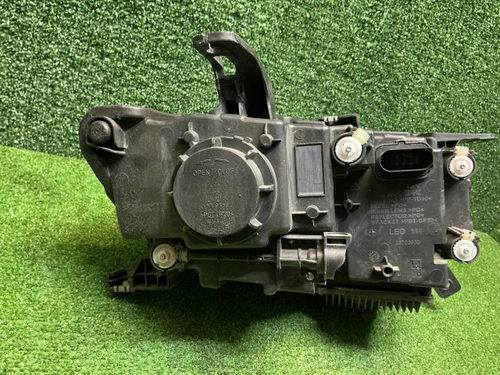 Битая Фара левая Voyah Free (2023-н.в.) LED