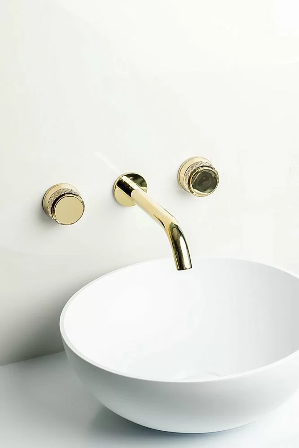 Смеситель для раковины Boheme AURA 152-2-G-A золото