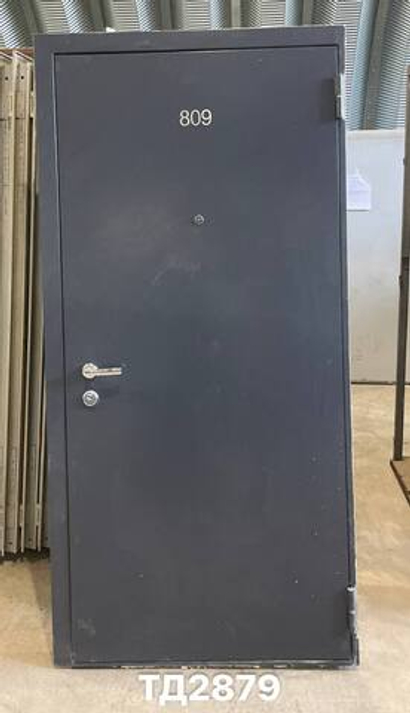 Дверь металлическая Б/У 206(в) х 98(ш) Входная