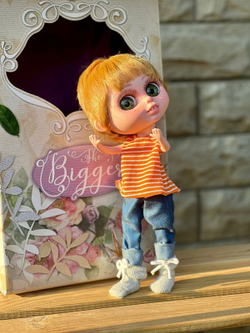 Кукла BERJUAN виниловая 32см BIGGERS Trevor Flynn (24005)