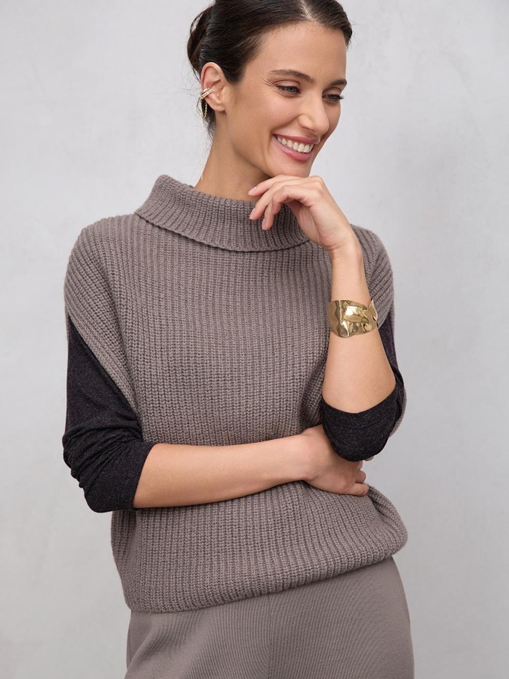 Жилет 2333 TINONA
