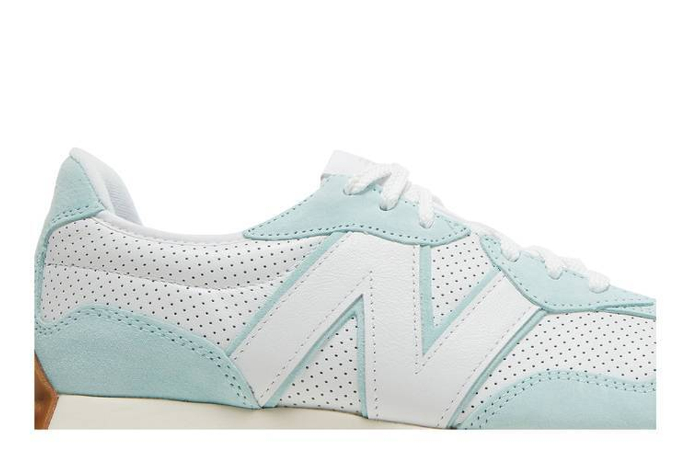 Кроссовки New Balance Nb 327 (Женская размерная сетка)