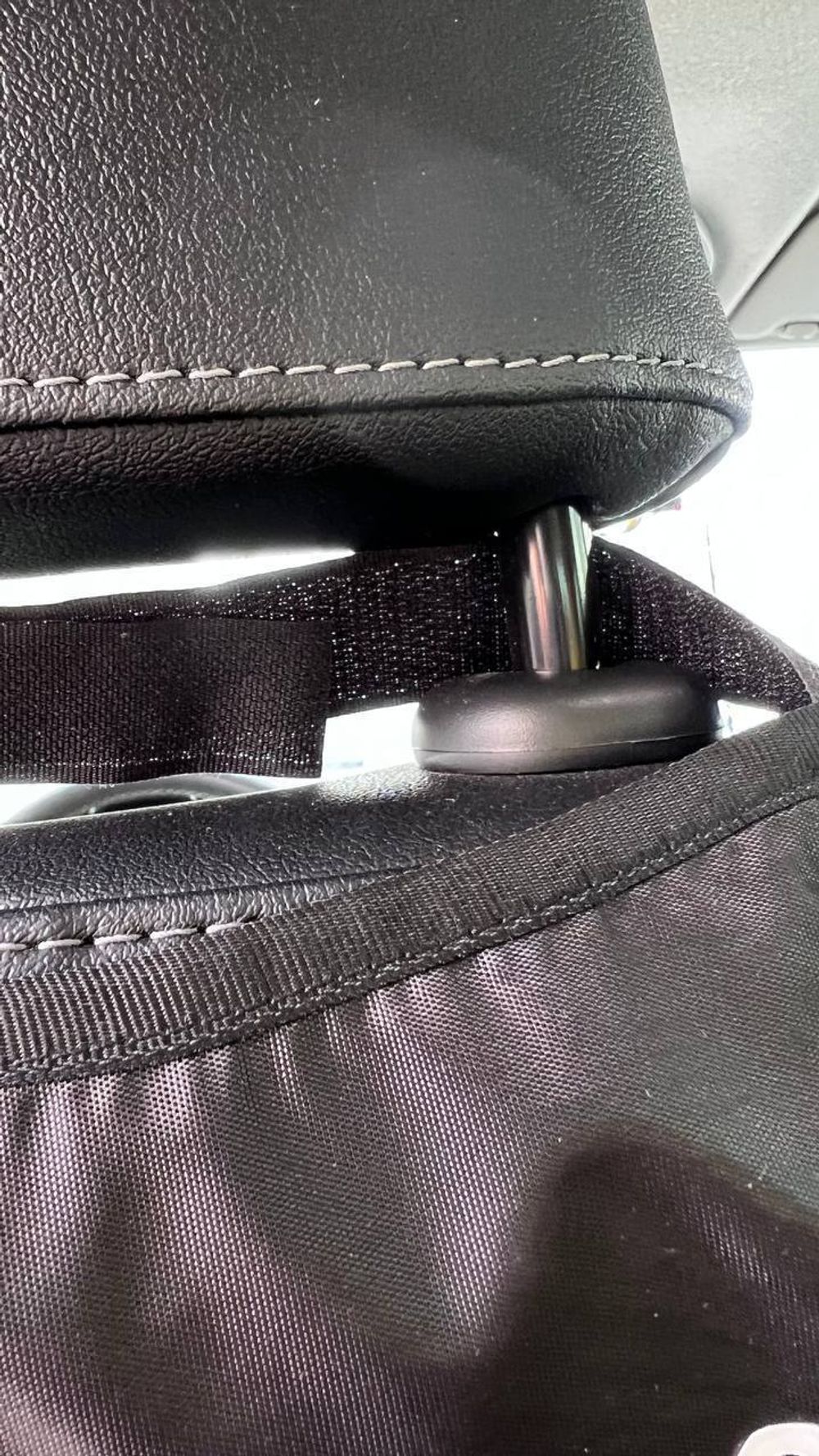 Накидка защитная на сиденье автомобиля CAT