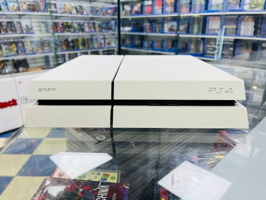 Sony Playstation 4 Fat 500Gb, CUH-1205A без коробки, (PS4 Fat) SN:03274523185669843 Белая