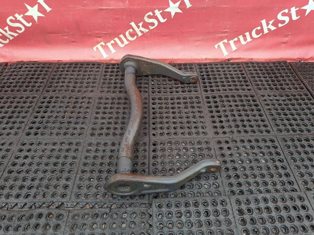 Стабилизатор задний 2017г