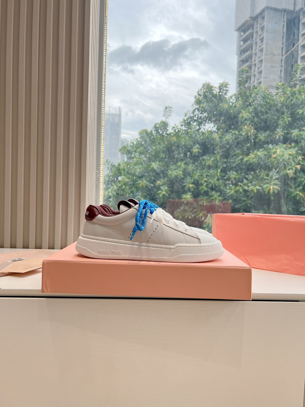 Miu Miu Sneaker