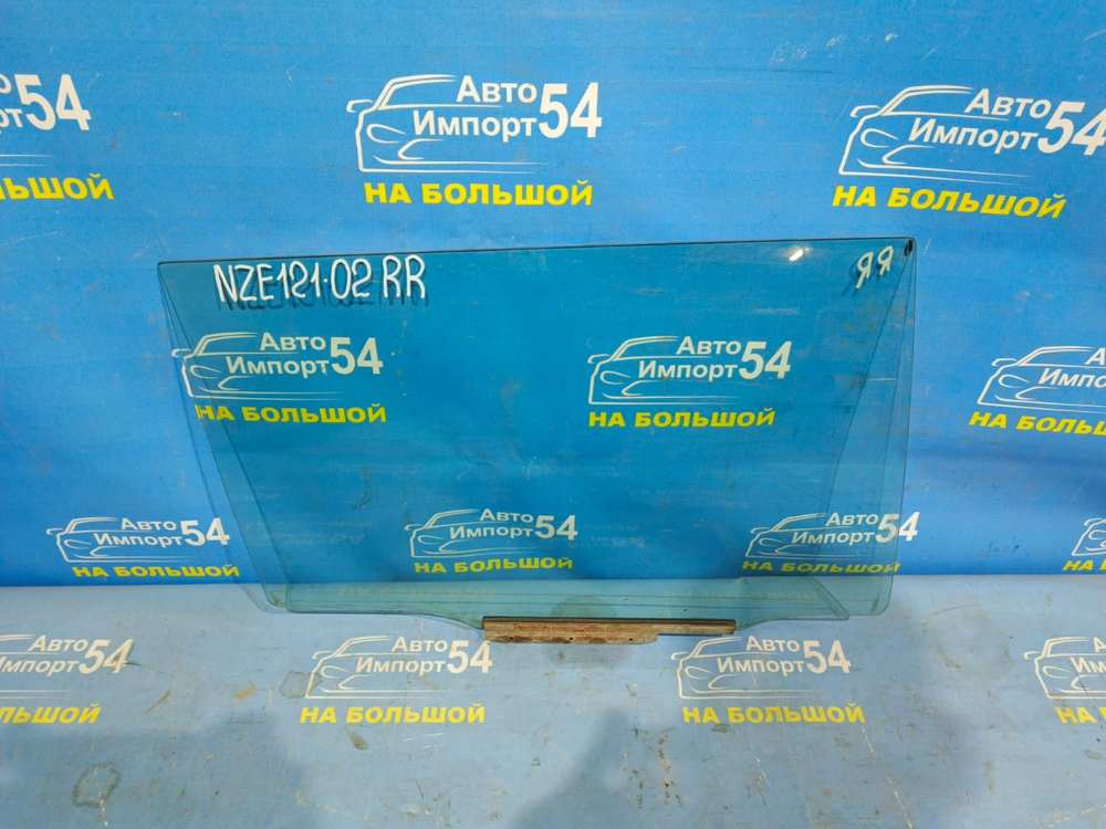 Стекло двери задней правой TOYOTA FIELDER 2001