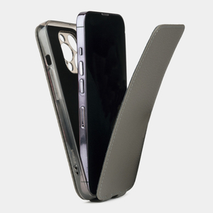 Чехол кожаный для iPhone 13 Pro Max цвета серого