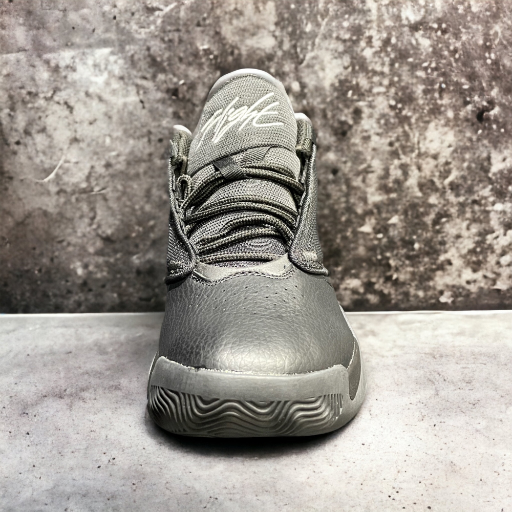 Nike Air Jordan Max Aura 4 • Black