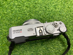 FujiFilm X100S