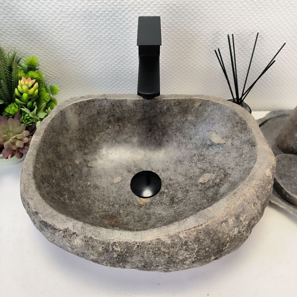 Раковина из речного камня RS-63557 (46*36*15) 0122