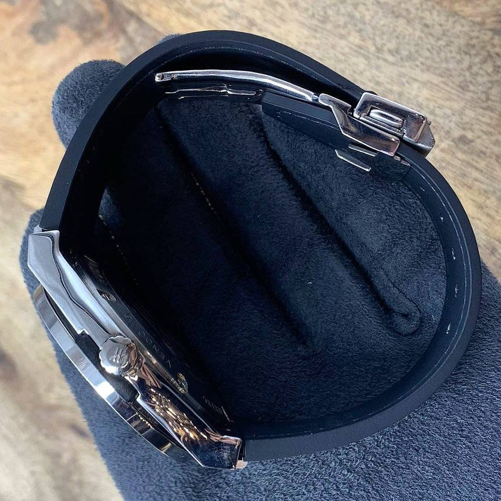 Часы Hublot
