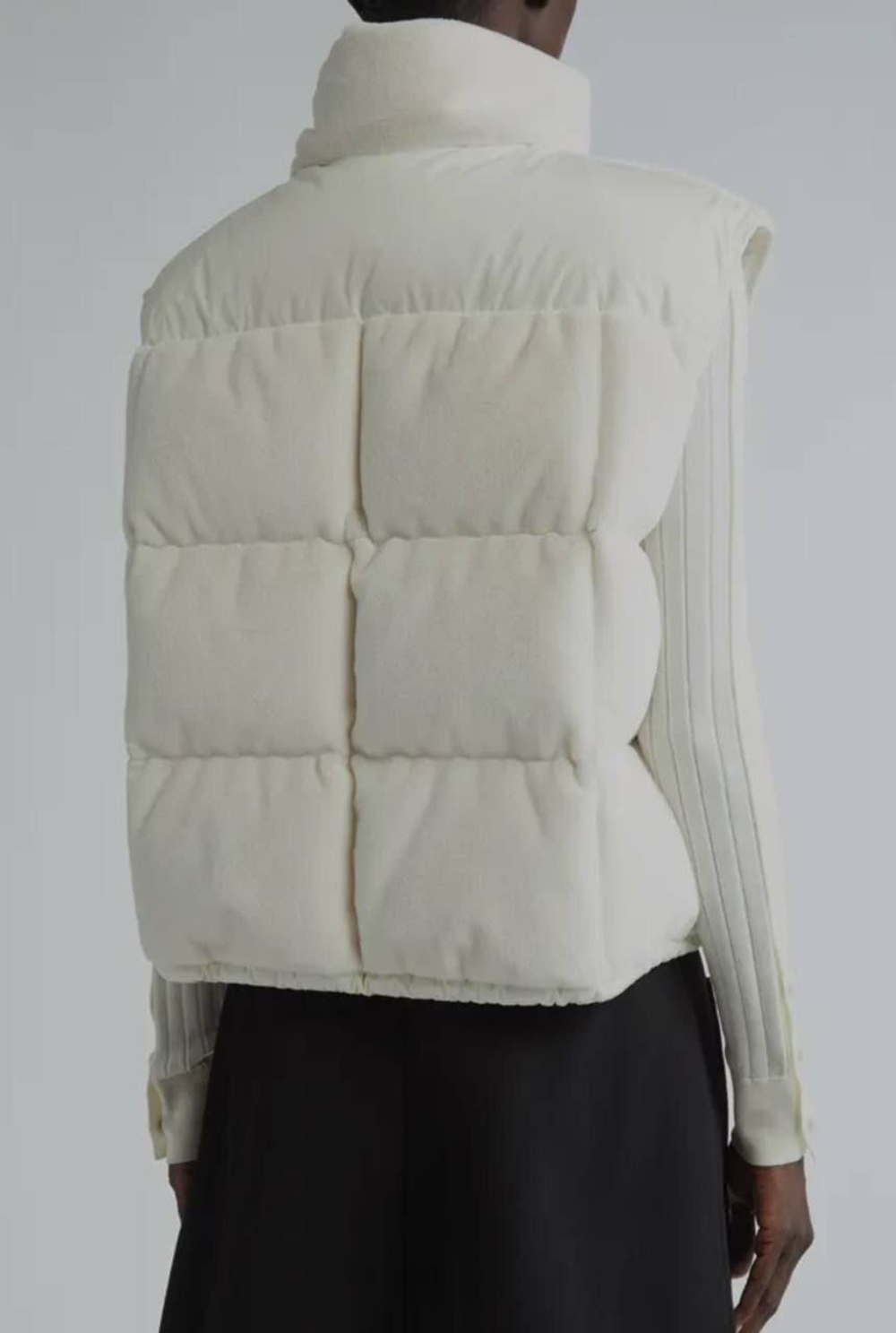 Жилет Moncler