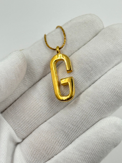 Кулон Givenchy
