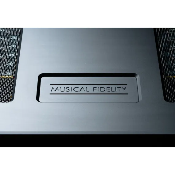 Musical Fidelity NU-Vista 800.2 Silver