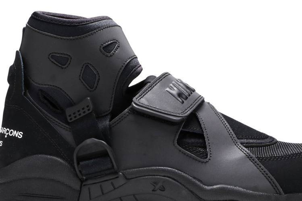 Кроссовки Comme Des Garons X Nike Air Carnivore