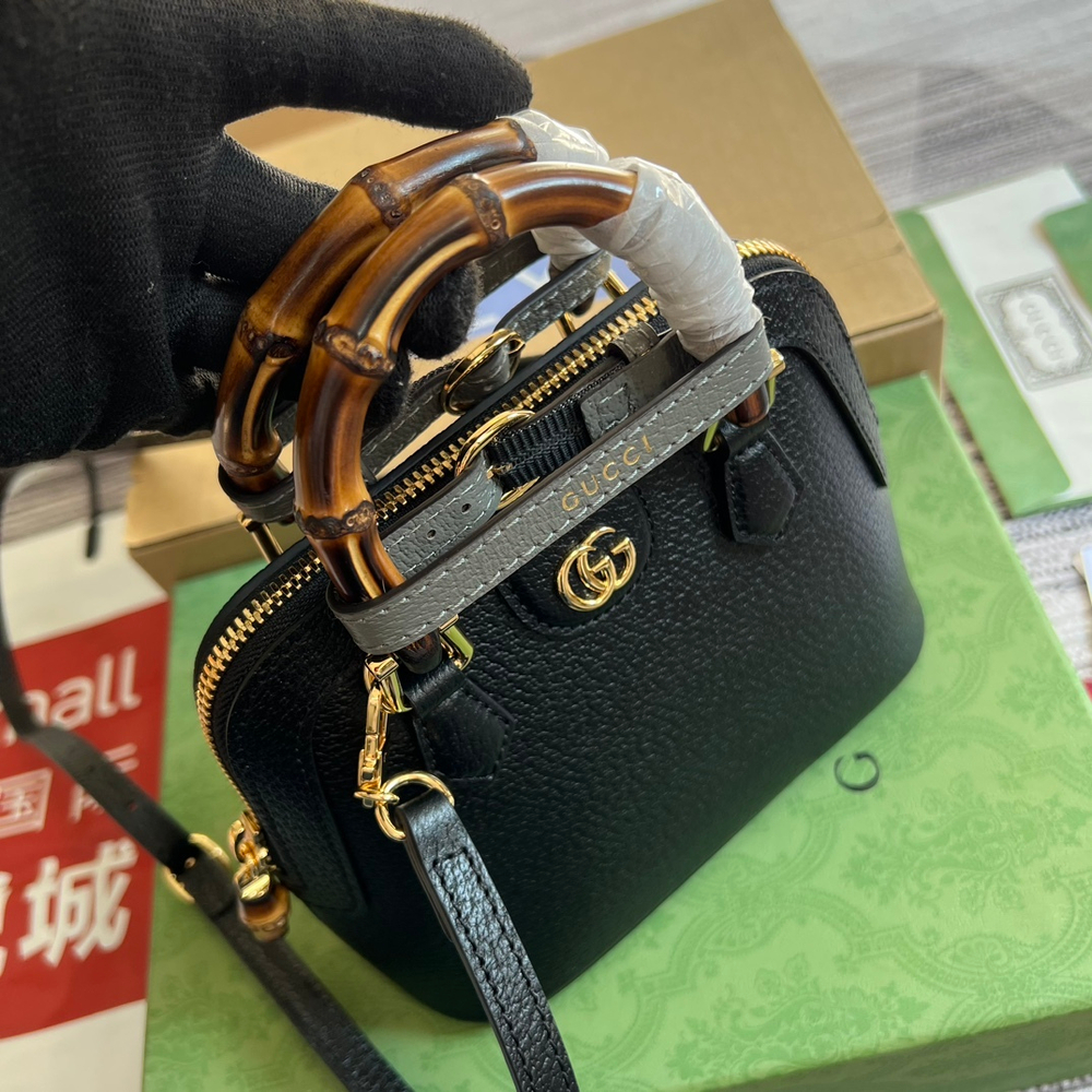 Gucci Diana Mini Tote Bag 20 cm