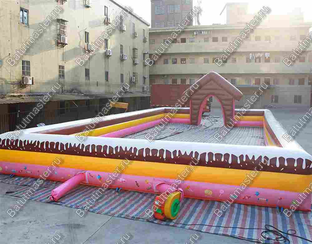 Надувная игровая комната "Сладкий дом" размер 7*7*2 м