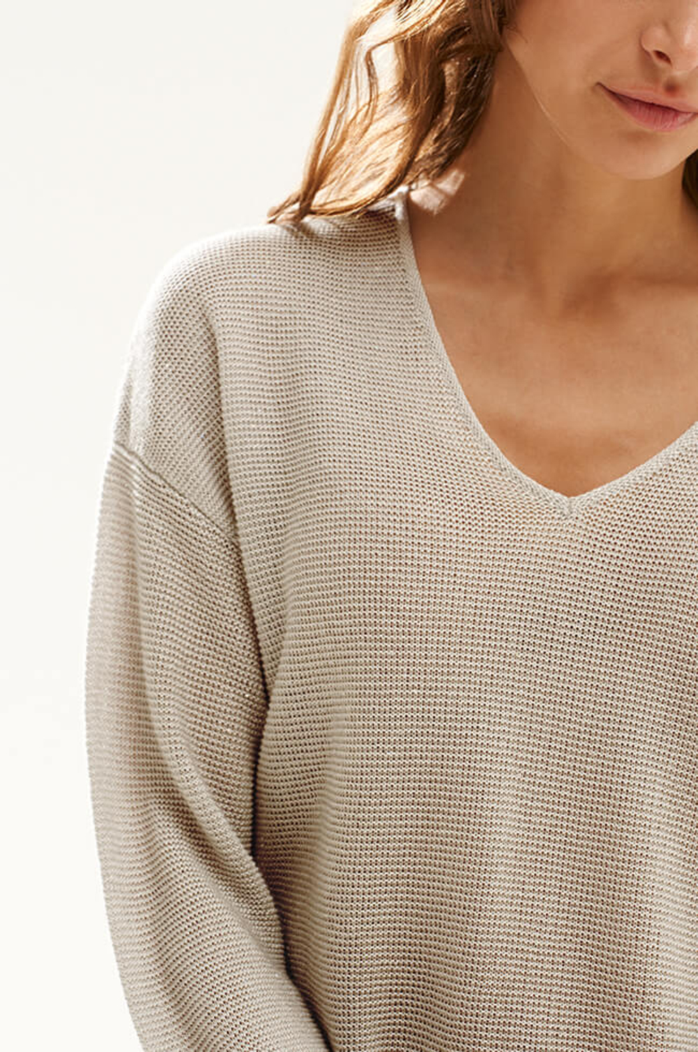 23573 Пуловер женский (бежевый)