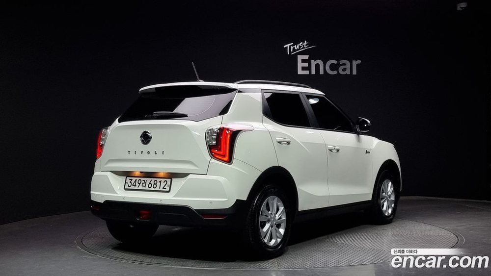 KG Mobility (Ssangyong) Very New Tivoli Бензин 1.5 2WD (02.2020)