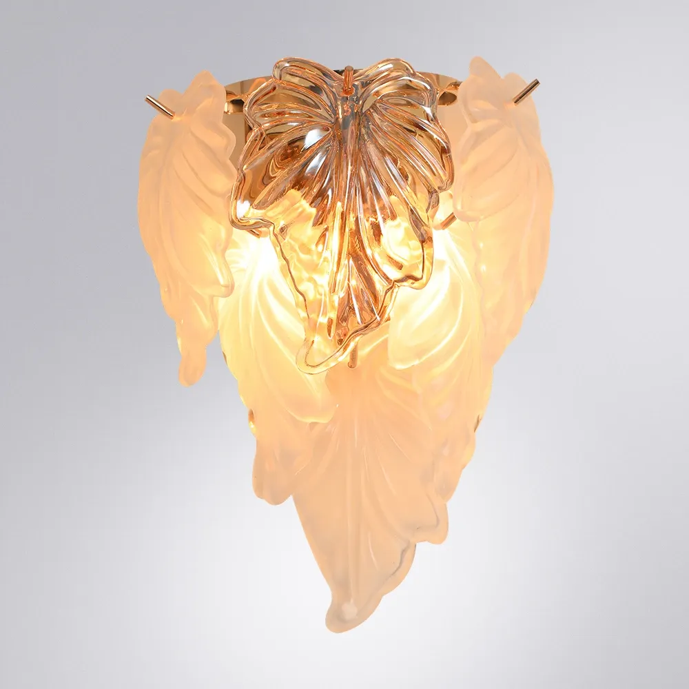 Настенный светильник Arte Lamp LILLY