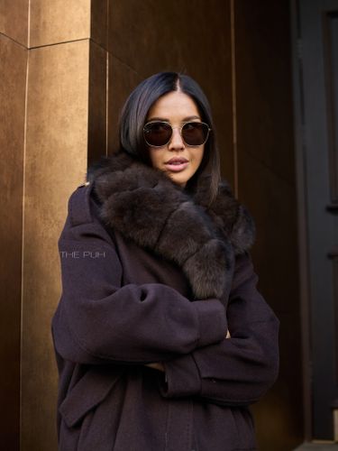 Куртка винного цвета с воротником из лисы