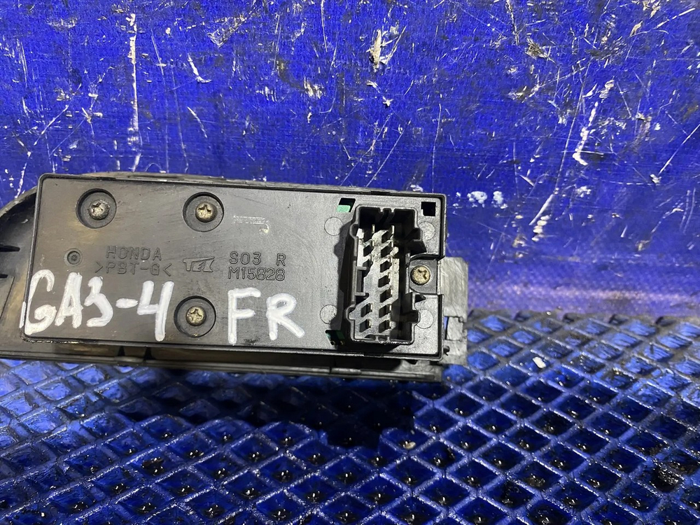 Блок управления стеклоподъемниками Honda LOGO 1997