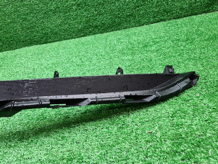 Накладка переднего бампера правая Lexus RX 4 19-22