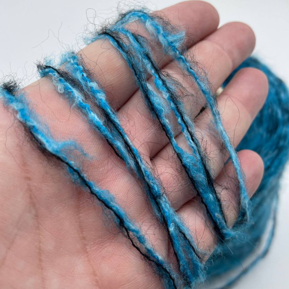 FILATI ITALIANA 29% кид мохер 20% хлопок 24% полиамид 27% полиакрил