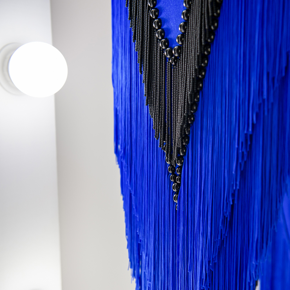 платье с бахромой