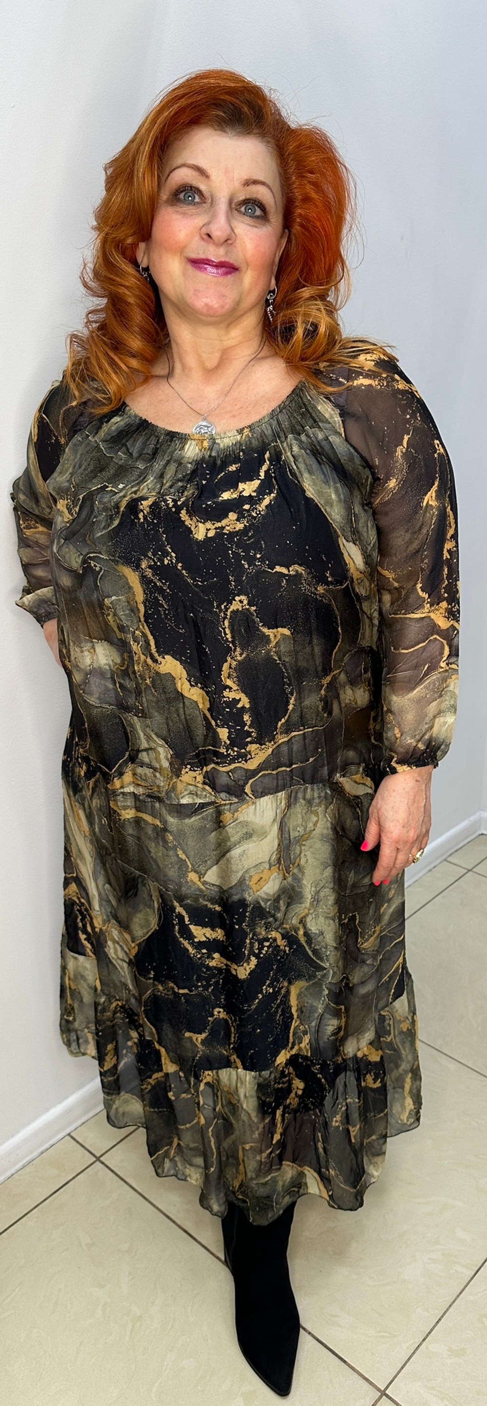 Нарядное двойное платье с регулировкой декольте