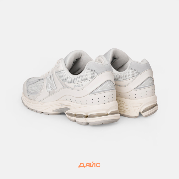 Кроссовки New Balance 2002R 