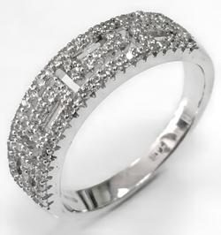 Ювелирное кольцо из серебра