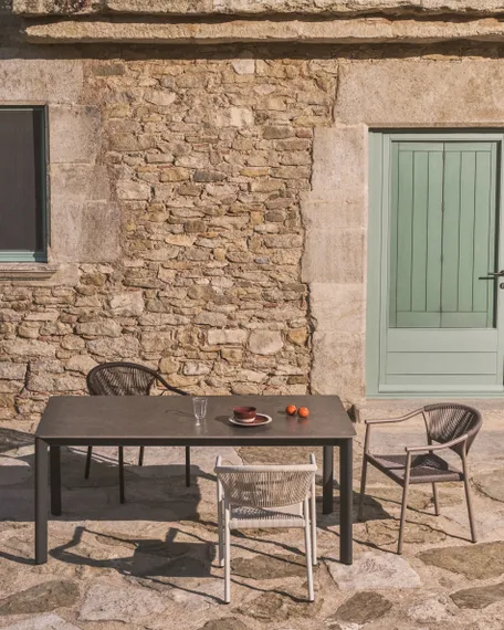 Уличный стул Livadia из алюминия цвета таупе и веревки