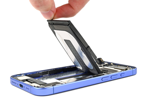 Замена аккумулятора на iPhone 16