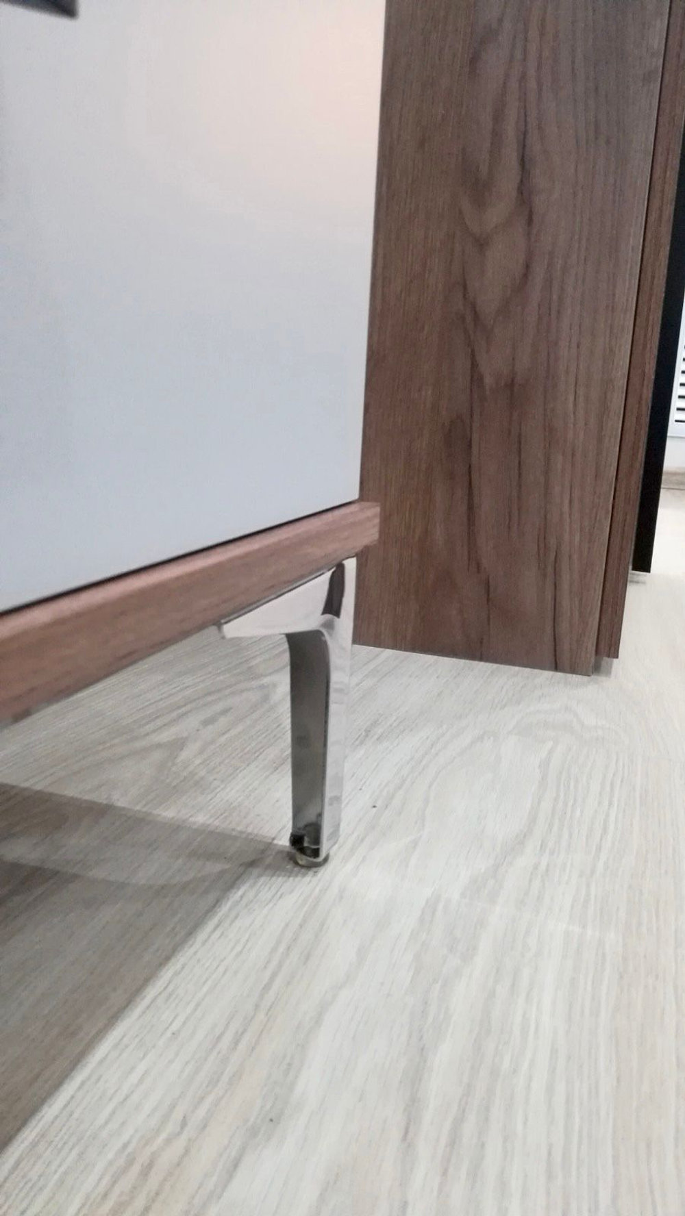 Комод высокий Кара 3