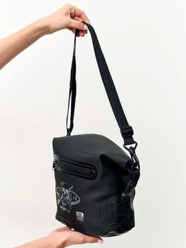 Гермосумка через плечо Sargan Скелетон-САП/Пляжка с доп.карманом 15 л черный