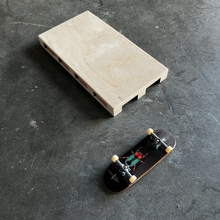 Фигура Палет Deka сплошной