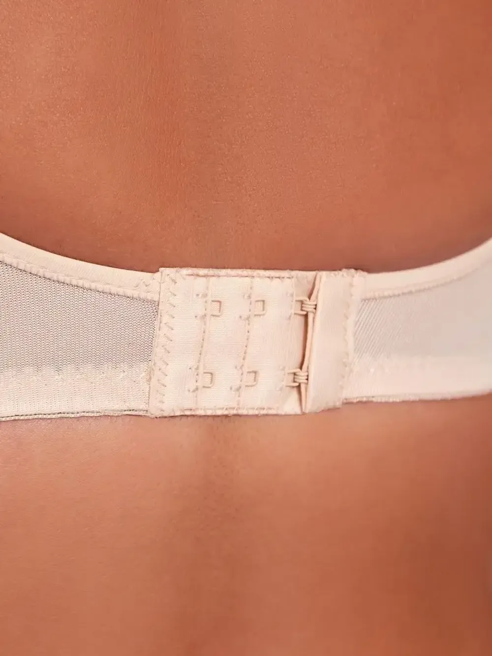 Бюстгальтер без косточек