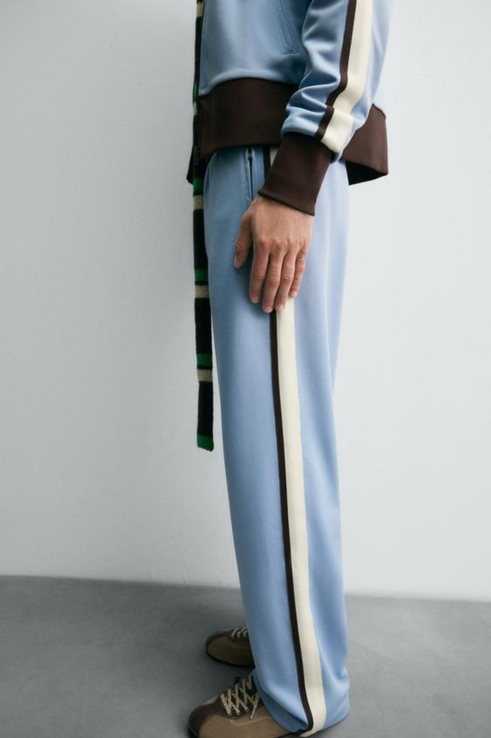 ZARA HARRY LAMBERT X DISNEY КОНТРАСТНЫЕ БРЮКИ-ДЖОГГЕРЫ, НЕБЕСНО-ГОЛУБОЙ