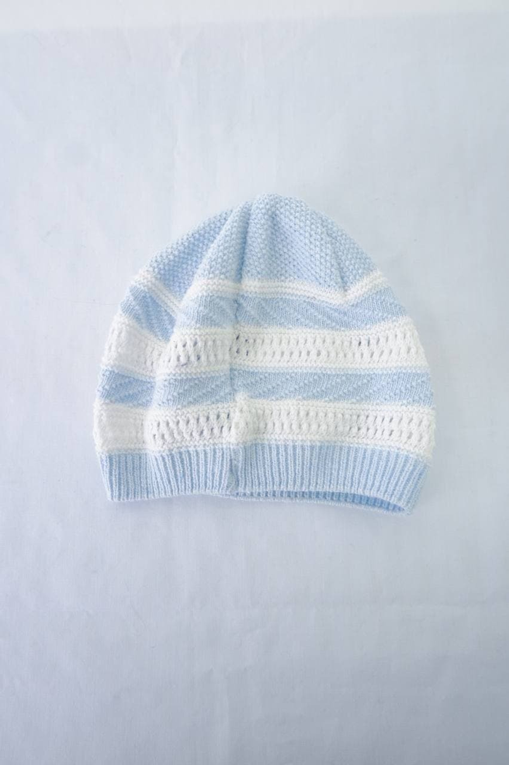 Шапка с принтом на 0-3 месяца