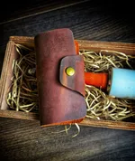 Ключница Taiga на одной кнопке КХ табак