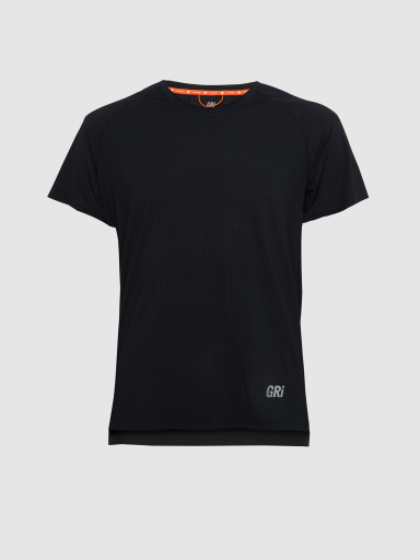 Футболка чёрная